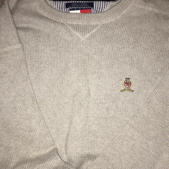 Tommy Hilfiger Thick Crew Sweater Bundle - Picture 5 of 7
